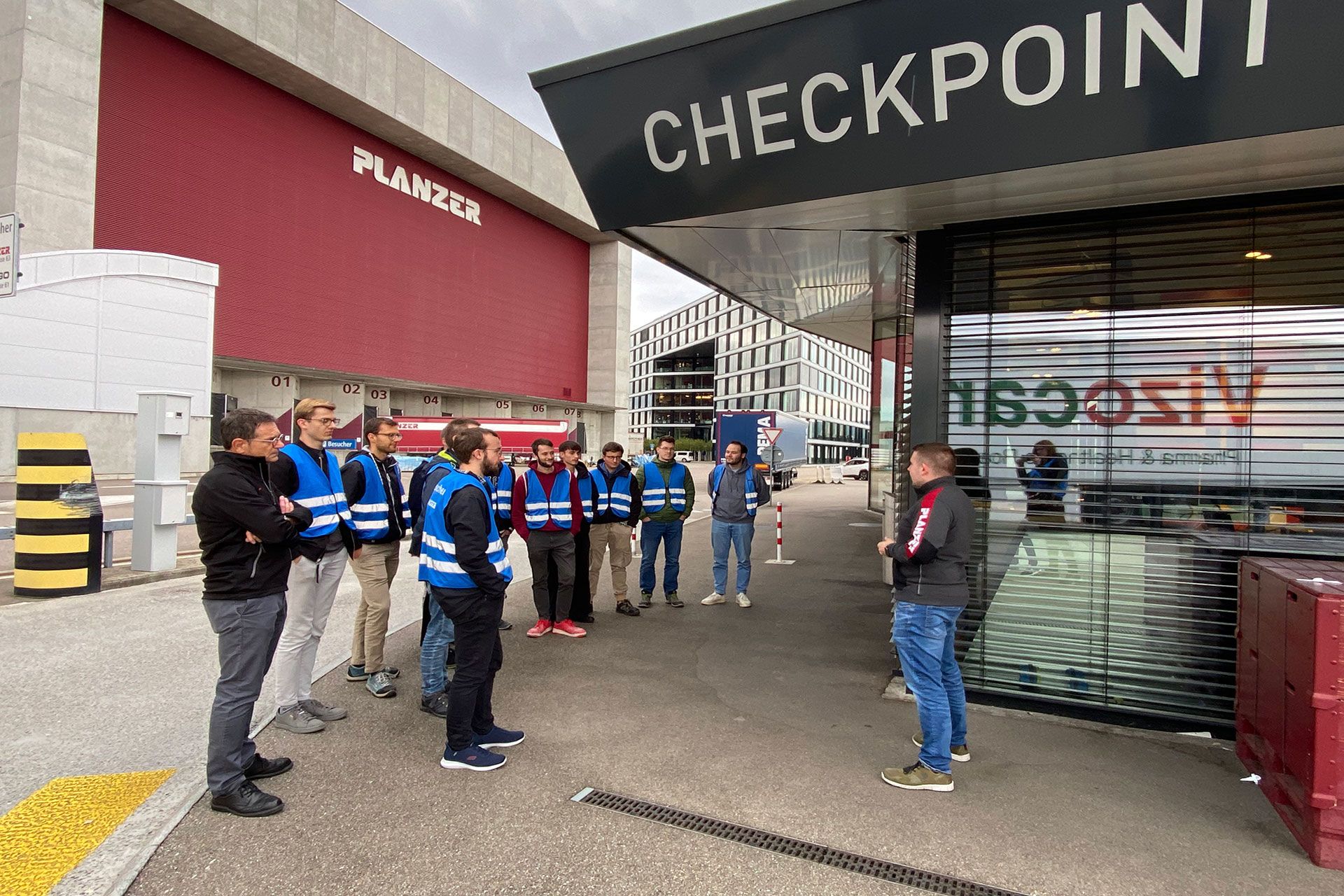 Führung in Pratteln durch die Planzer Innovation